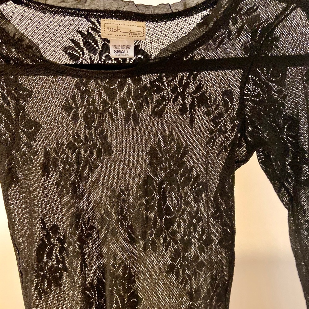 See-through top - Picture 2 of 6